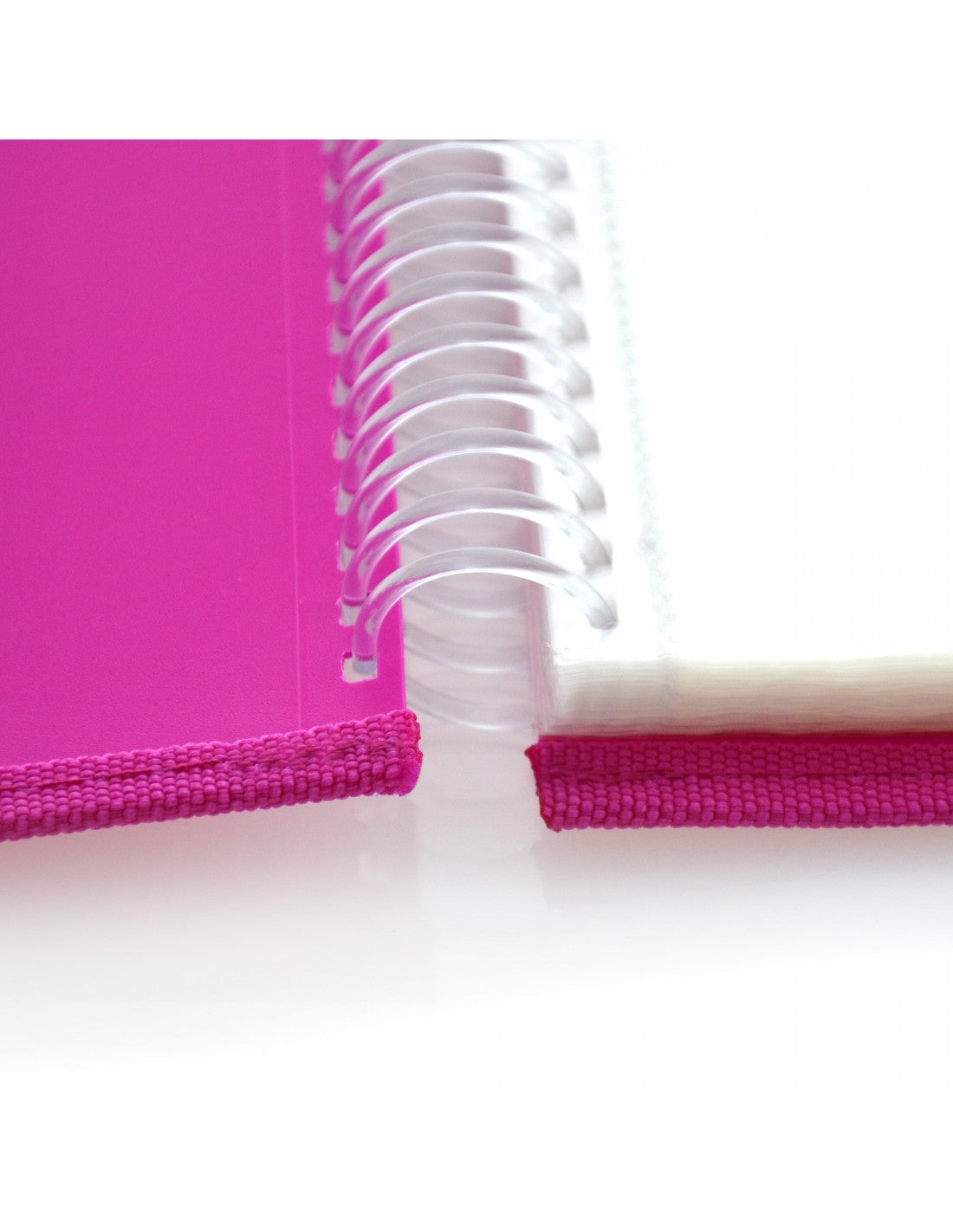 Portefólio com Micas e Espiral Colorline